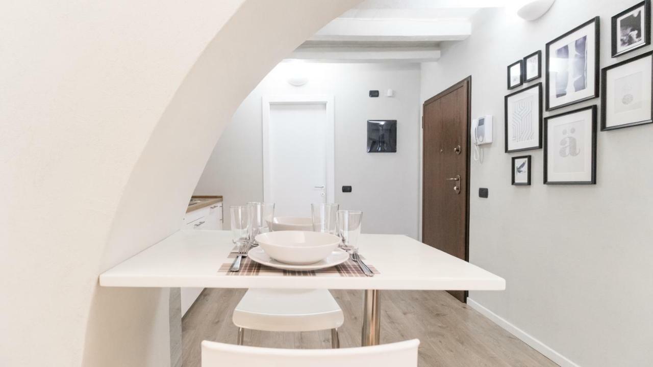 Italianway - Rosales 1 Flat Appartement Milaan Buitenkant foto